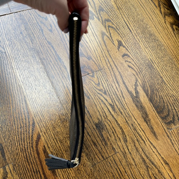 Kate Spade Clutch - Picture 2 of 5